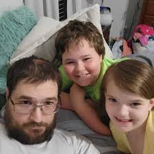 Can I pay with cash for free food pickup?