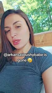 Chelsea Melton's Instagram, Twitter & Facebook