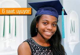 Üniversite ve liseyi toplam 2 yılda bitirdi