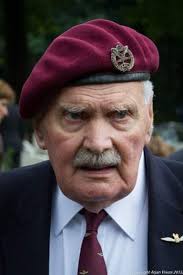 Mike Brown until:2023-01-24_18_JST