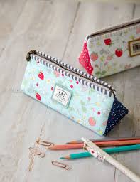 Triangle Pencil Case Minki S Work Table Triangle Pencils Pencil Case Sewing Pencil Case