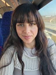 Nancy Kravitz's Instagram, Twitter & Facebook