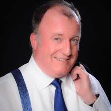 I am thrilled to announce that I will be speaking at Exhibitor Education  Week next month representing The Exhibitor Advocate!