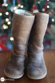 How To Clean Ugg Boots At Home So They Look Like New Cleaning Ugg Boots Ugg Boots Uggs