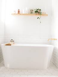 Ships from and sold by squarefeet depot. Vanity Art Bordeaux 59 In Acrylic Flatbottom Freestanding Bathtub In White Va6815 The Home Depot In 2021 Interior House Colors Bathroom Interior Design Bathroom Decor Accessories