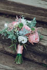 Brautstrauss Von Ramonas Hochzeitsfotografie Brautstrass Weddingbouquet Wildblumen Schleierkraut Sommer Somm Blumenstrauss Hochzeit Brautstrauss Braut Blumen