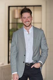 Eric Baker and Associates (@EricBakerSells) • Facebook