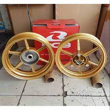 Modifikasi yamaha all new vixion 150 cc velg cat warna. Velg Racing Rcb Sp811 Yamaha Nvx155 Aerox Warna Gold 250 350 14 Shopee Indonesia