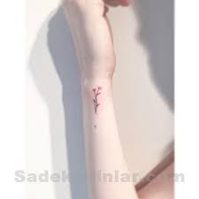 Dövme modelleri tattoo kalp ve müzik nota figürlü bilek dövmeleri. Kucuk Cicek Dovmeleri