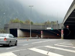 The gotthard tunnel is the longest alpine tunnel, and it was, during a long time, the world longest tunnel, since the completion in 1980. Gotthard Road Tunnel Goschenen Airolo 1980 Structurae