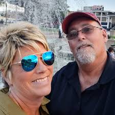 Mike Dovey's Instagram, Twitter & Facebook