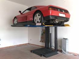Il box doppio è tale quando si possono parcheggiare due macchine, non una macchina ed un motorino! Sollevatore Auto Per Box