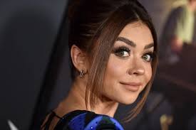 Modern Family' star Sarah Hyland discusses kidney disease, suicidal  thoughts: '27 years of almost always being in pain'