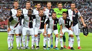 All information about juventus (serie a) current squad with market values transfers rumours player stats fixtures news. Cristiano Ronaldo Ubertrumpft Alle Die Gehalter Der Stars Von Juventus Turin Goal Com