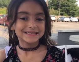 Avoid eye contact with a child falling asleep