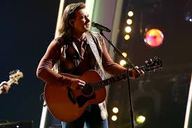 Big loud and republic formed a partnership last summer to work. Morgan Wallen Backlash Swells After Singer Used Racist Slur Los Angeles Times