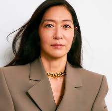 Cosmo Editor Willa Bennett