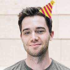 Tom Leitch's Instagram, Twitter & Facebook