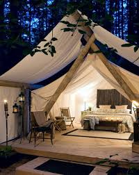 25 Cool Bedroom Designs To Dream About At Night Tent Glamping Awesome Bedrooms Outdoor Living