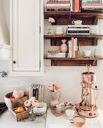 Blush And Copper Tones Are Taking Over Our Kitchen This Tonal Kitchen Idea Is Perfect To Keep The Kitchen Looking Fresh Ov Home Decor Sweet Home Home Kitchens