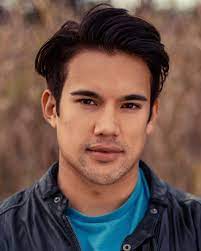 He is best known for his portrayal of stevie hughes in the horizon and vitus in spartacus: Francis Mossman Imdb