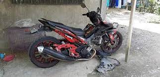 This yamaha y15zr v1 already upgrades meter cover carbon and side mirror 125zr. Masalah Yamaha Y15zr Body Patah Mekanika