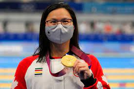 She is the current world champion and americas record holder in the womens 100 metre butterfly event (55.83). Cdpp6t Ypbsklm