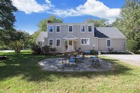 See more ideas about bedroom addition, bedroom addition plans, home additions. House Of The Week Captivating Cape Cod