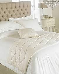 Vivaraise runner da letto tinta unita elise avana cotone 240 x 90 letto runner, zebre bed runner, velvet runner, bed scarf, bed cover, twin full king queen sciarpa da. Riva Paoletti New Diamante Bed Runner Creme Diamante Kristall Pailletten Gesteppte Geometric Design 100 Polyester Polyester Fullung 70 X 220 Cm 28 X 87 Zoll In Grossbritannien Entwor Amazon De Kuche Haushalt Wohnen