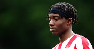 Madueke was previously at tottenham but left as a youngster. Kdpdmwdfm5mjlm