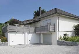 Ein unverzichtbarer bestandteil einer dachterrasse auf garagen ist ein geländer. Garagendach Und Dachbegrunung Fur Fertiggaragen Garagen Welt