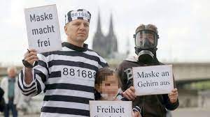 Die lange nacht der kultur trotz corona. Coronavirus Baden Wurttemberg Ekelhafte Praxis Bei Demos Involviert Sogar Kinder Stuttgart