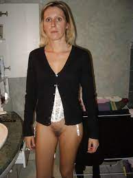 Bottomless matures candid - ZB Porn