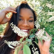 mariah dickerson (@mariahd220)