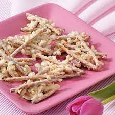 White Chocolate Pretzel Snack Recipe Pretzel Snacks Pretzel Snack Recipes White Chocolate Pretzels