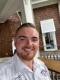 Best Disneyland entertainment staff recommendations