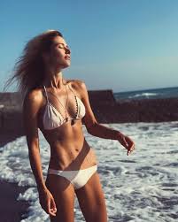 Юлия паршута — vigrodionga 04:18. Yuliya Parshuta Rasskazala Kak Vyglyadet Strojnee Na Ekrane