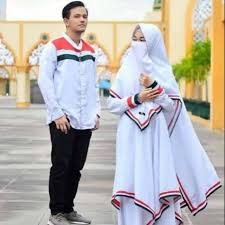 Kali ini kami mencoba informasikan beberapa parian gaya dan model baju batik wanita yang sedang populer baik yang digunakan dalam berbagai acara seperti. Palestina Putih Gamis Koko Bisa Couple Shopee Indonesia
