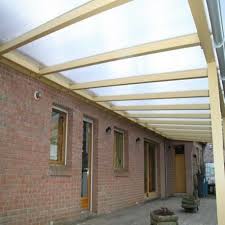 Polycarbonate Elles Existent En Deux Versions Opaline Et Claire Mais Quelles Que Soi En 2020 Couverture Toiture Polycarbonate Toiture Polycarbonate