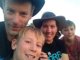 Stay Social Accommodation Bendigo Meet the Corrs