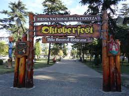 Du bist auf der general belgrano fixtures seite in der fussball/argentinien sektion. Totaler Kitsch Oktoberfest Und Braunes Gedankengut Das Findet Man In Villa General Belgrano Magicsabbatical