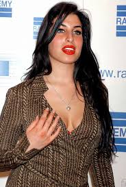 Her career may have been short. I Hope You Ll Find The Right Man Who Ll Fix It For Ya Amy Winehouse Style Amy Winehouse Winehouse