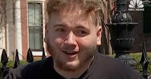 Teen registers to run for Massachusetts governor