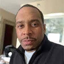 Laverne Solis's Instagram, Twitter & Facebook