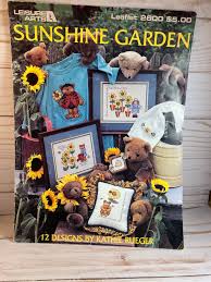 Sunshine Garden, Leisure Arts, Pattern Leaflet 2600, Counted Cross Stitch  Patterns, Sunflowers