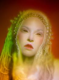 🥀 𝑮𝒐𝒐𝒅 𝒈𝒓𝒊𝒆𝒇. There is so much room inside of me to feel. My  humanity is my power. . . . 📸 @starsignite . . .