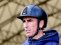 Cto. CV Saltos: Sara Mayes se impuso en Jóvenes Jinetes