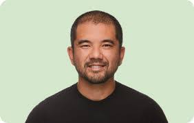 Dennis Grzyb's Instagram, Twitter & Facebook