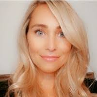 Victoria Quintero's Instagram, Twitter & Facebook