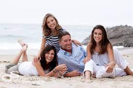Pin By Grisel Camacho On Photofun Family Beach Pictures Family Beach Portraits Beach Photoshoot Family